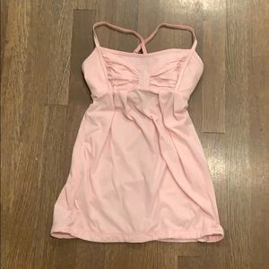 Lululemon top